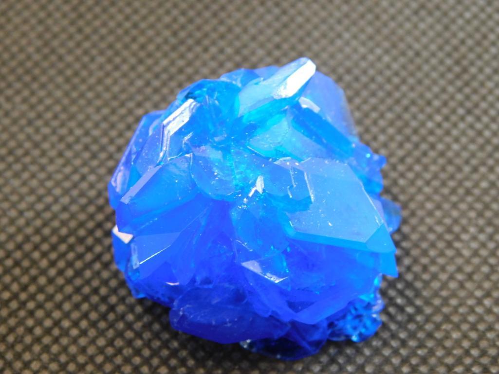 CHALCANTHITE MINERAL SPECIMEN ROCKS TONE LAPIDARY (1 of 2)