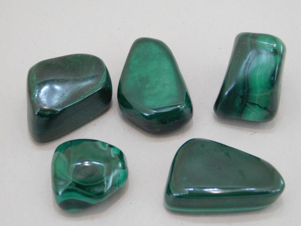 MALACHITE TUMBLED ROCK STONE LAPIDARY SPECIMEN: MALACHITE TUMBLED ROCK STONE LAPIDARY SPECIMEN