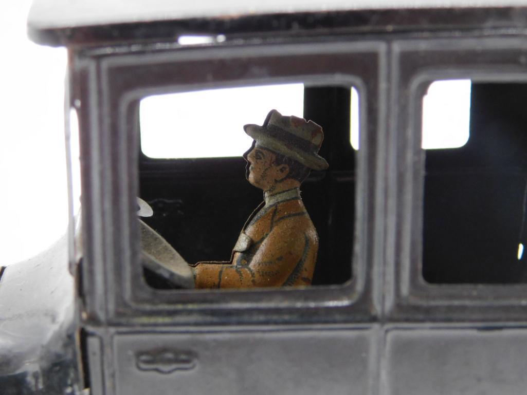 1920S GERMAN MODEL T WITH DRIVER TIN TOYS, WIND UP, (1 of 8)