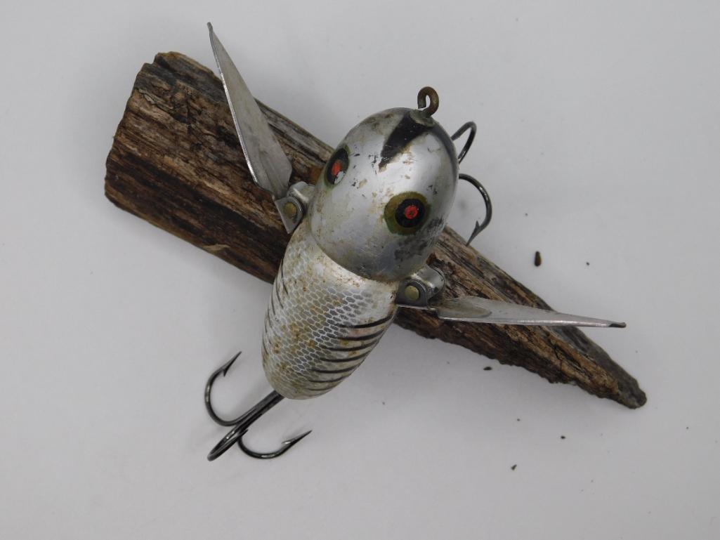 HEDDON CRAZY CRAWLER LURE VINTAGE ANTIQUE (1 of 9)