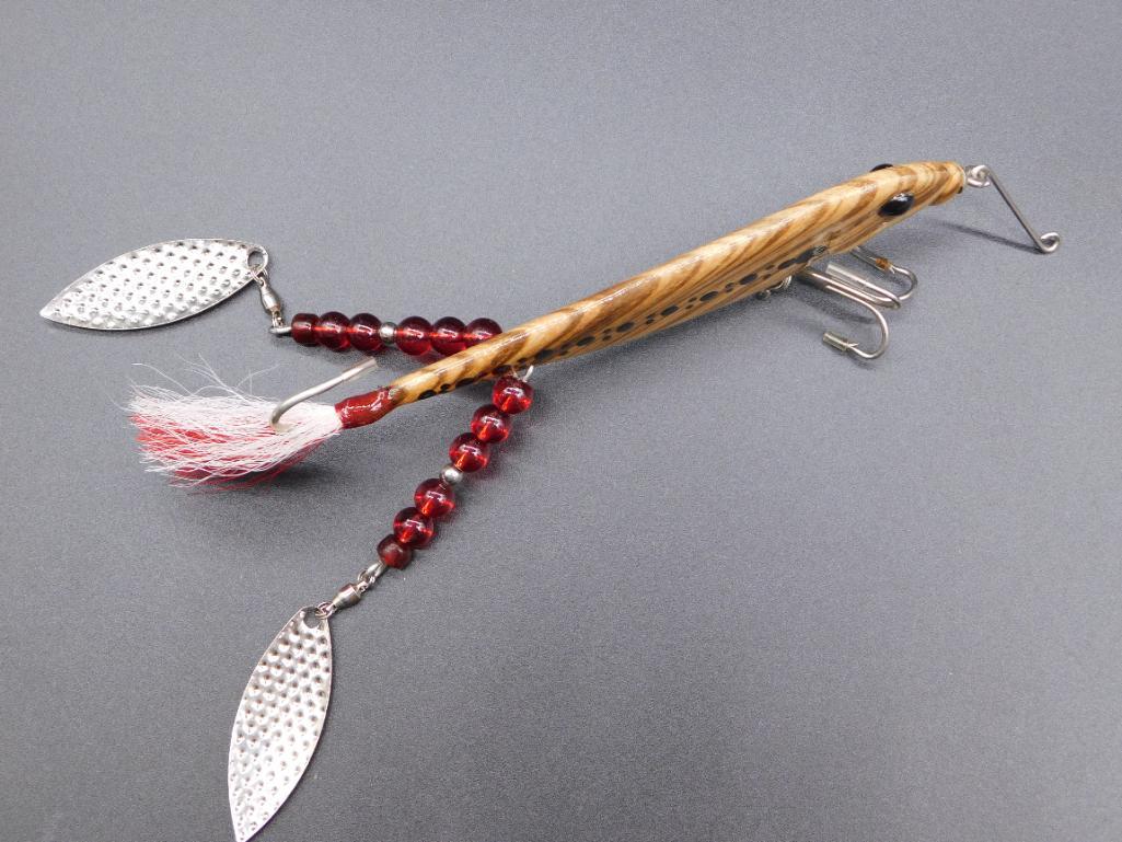 LURE VINTAGE ANTIQUE (1 of 4)