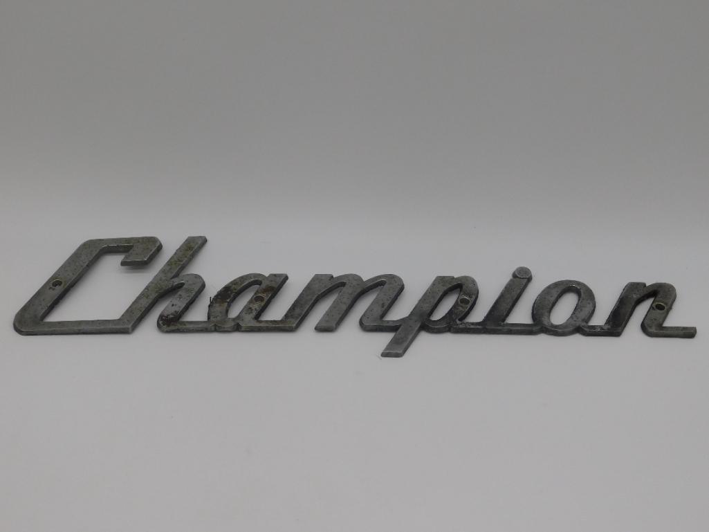 CHAMPION EMBLEM AUTO   ADVERTISING VINTAGE ANTIQUE (1 of 2)