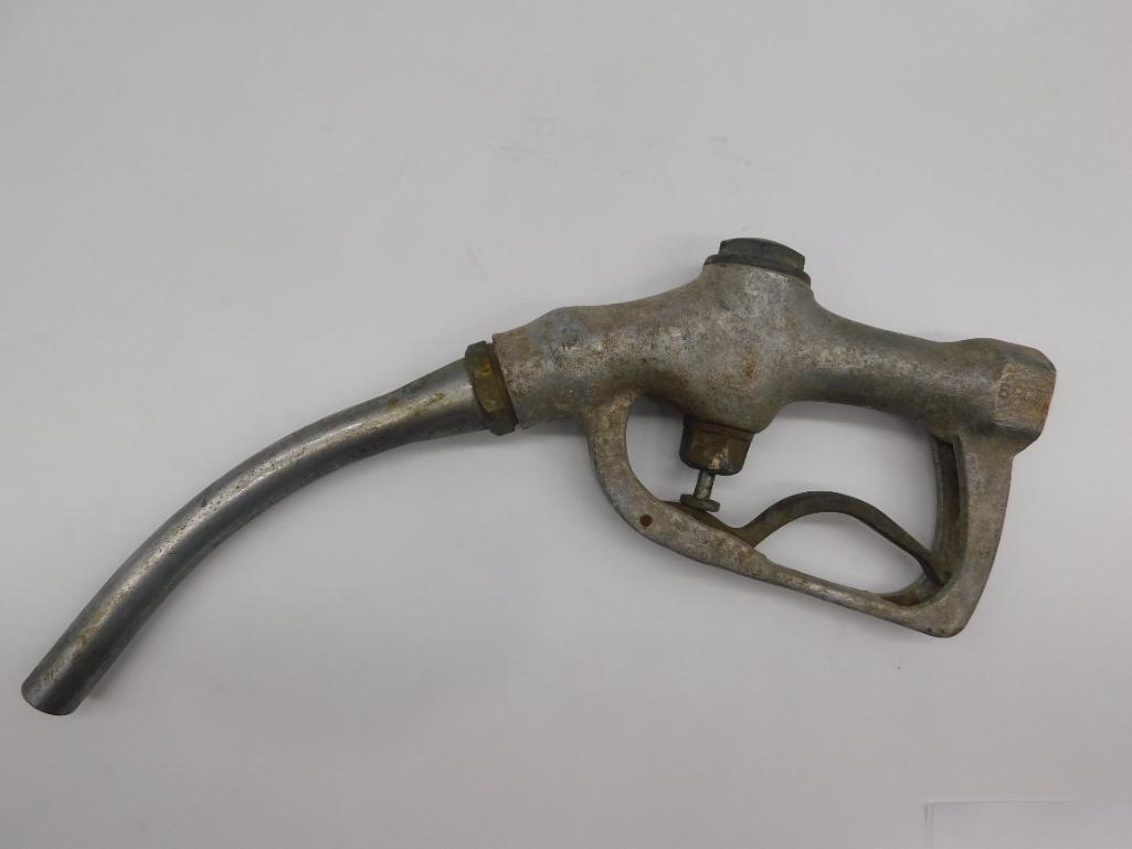 GAS PUMP HANDLE  ADVERTISING VINTAGE ANTIQUE (1 of 3)