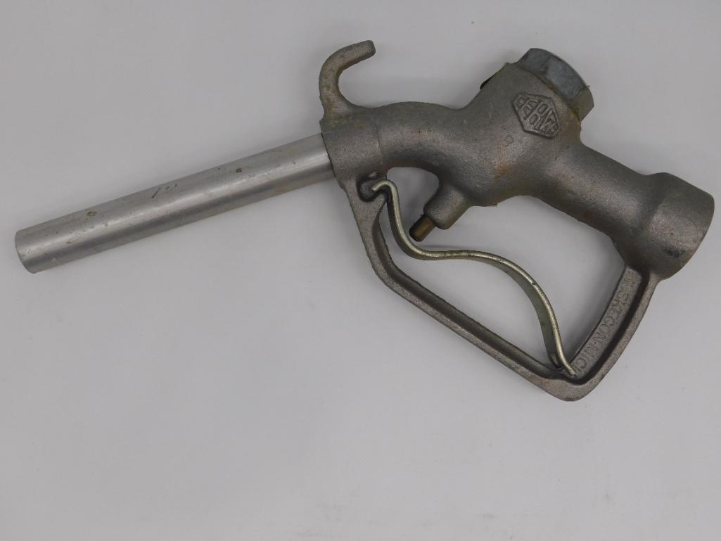 GAS PUMP HANDLE  ADVERTISING VINTAGE ANTIQUE (1 of 3)