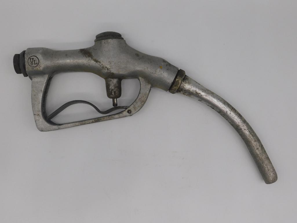 GAS PUMP HANDLE  ADVERTISING VINTAGE ANTIQUE (1 of 4)