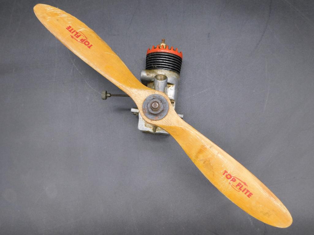 TOP ELITE MCCOY PROPELLER ADVERTISING VINTAGE ANTIQUE: TOP ELITE MCCOY PROPELLER ADVERTISING VINTAGE ANTIQUE *** Thank you for attending HATMAN AUCTIONS! Yes, we ship all items that are not oversized. Please see photos for measurements and description Thi