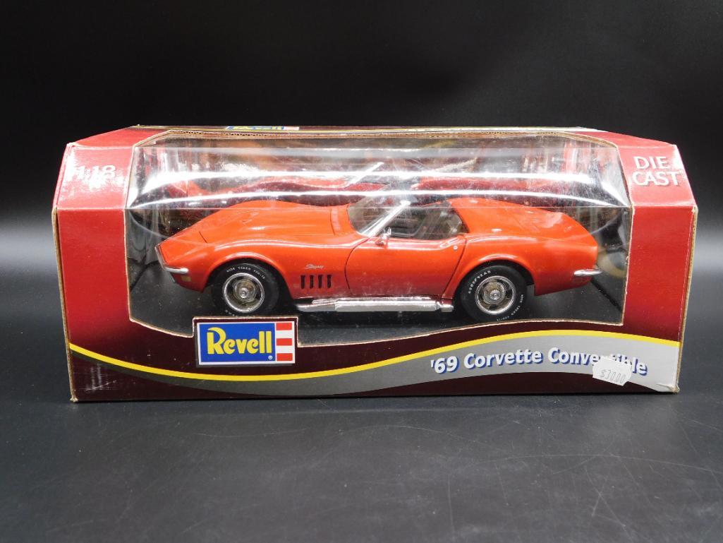 1969 Corvette Convertible Revell Red Die Cast Car #123: 1969 Corvette Convertible Revell Red Die Cast Car #123 *** WELCOME TO HATMAN AUCTIONS! Today we are selling an estate Lifetime Collection of many collectible cars, trucks, die cast, models, and collec