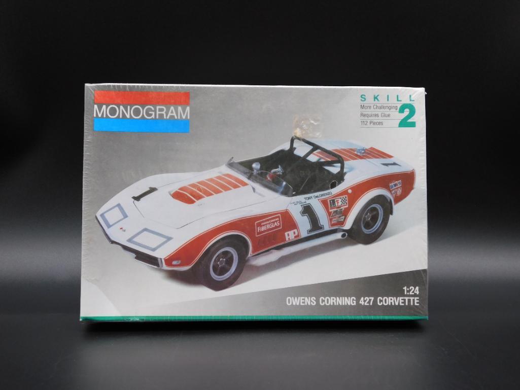 Corvette 427 Model Monogram Plastic Car #114: Corvette 427 Model Monogram Plastic Car #114 *** WELCOME TO HATMAN AUCTIONS! Today we are selling an estate Lifetime Collection of many collectible cars, trucks, die cast, models, and collectibles. Th