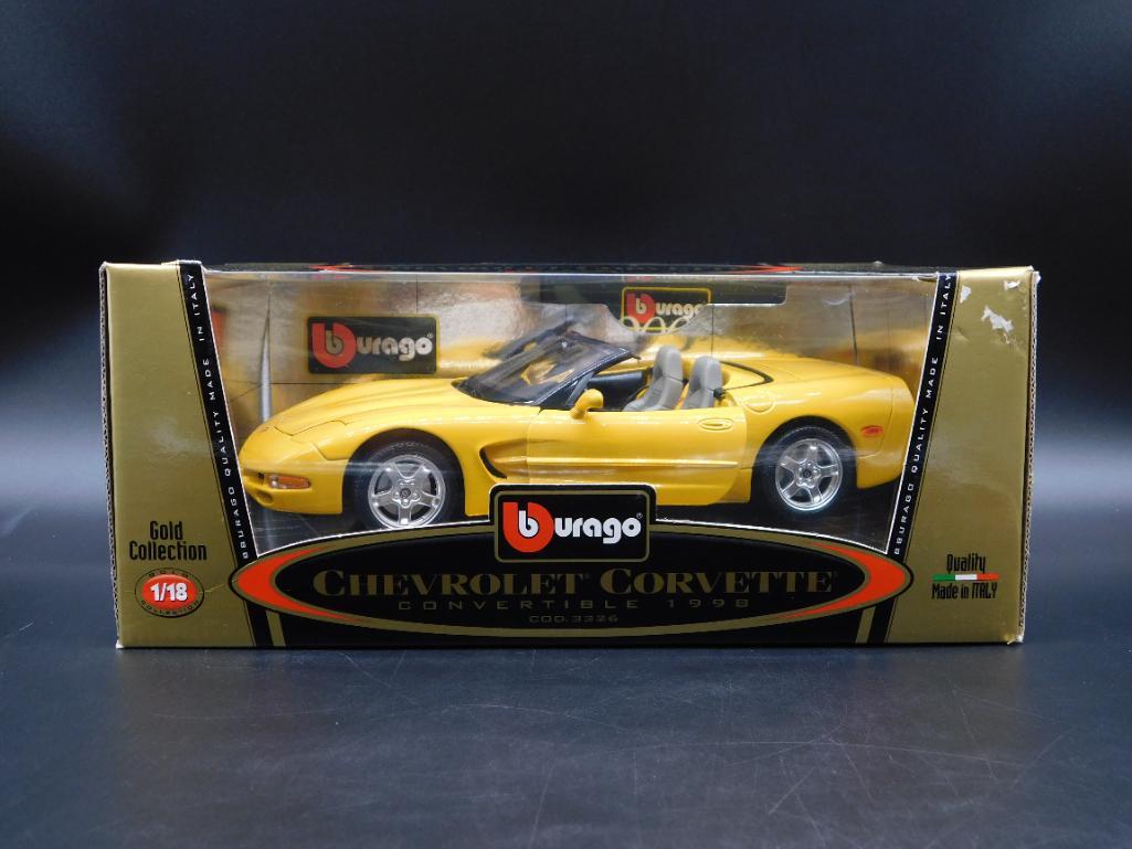 1998 Corvette Convertible Chevrolet Bburago Italy (1 of 4)