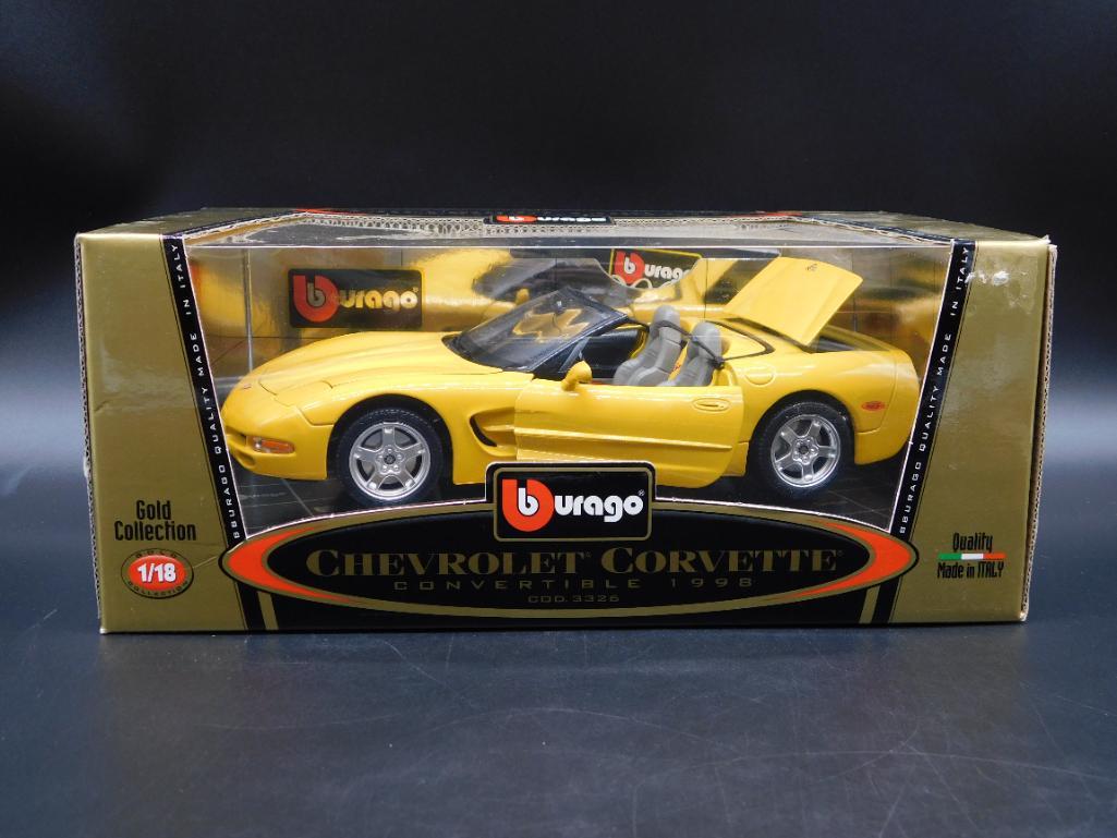 1998 Corvette Convertible Chevrolet Bburago Italy (1 of 4)