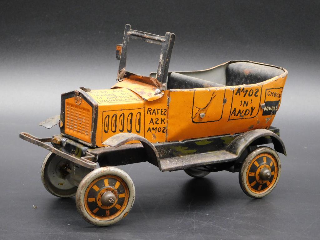 MARX AMOS N ANDY TAXICAB TIN TOY VINTAGE ANTIQUE: MARX AMOS N ANDY TAXICAB TIN TOY VINTAGE ANTIQUE *** Thank you for attending HATMAN AUCTIONS! Yes, we ship all items that are not oversized. Please see photos for measurements and description. SPECIAL