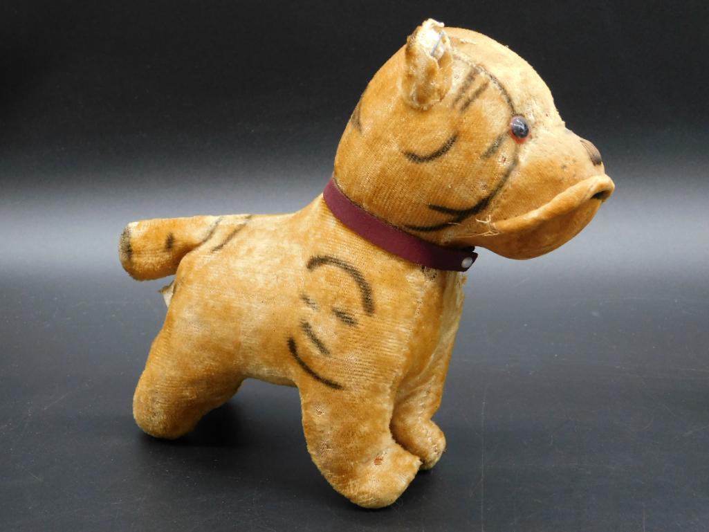 JAPANESE DOG TOY VINTAGE ANTIQUE: JAPANESE DOG TOY VINTAGE ANTIQUE *** Thank you for attending HATMAN AUCTIONS! Yes, we ship all items that are not oversized. Please see photos for measurements and description. SPECIAL NOTICE: Many it