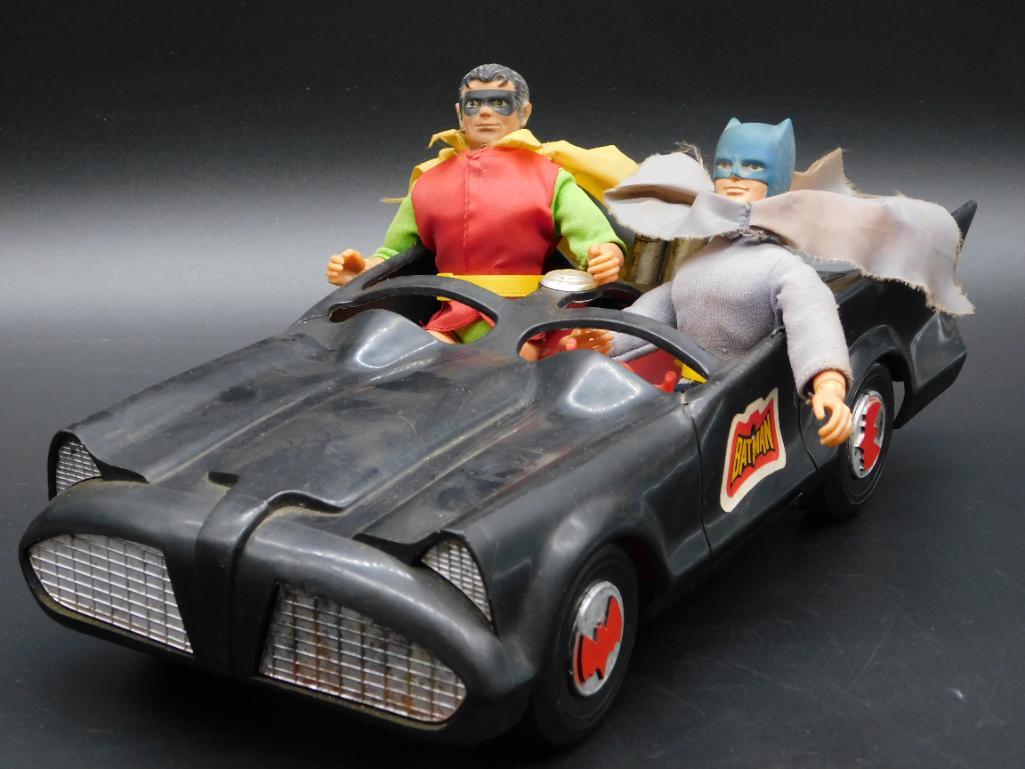 1974 HONG KONG DC BATMAN ROBIN AND BATMOBILE TOY (1 of 5)