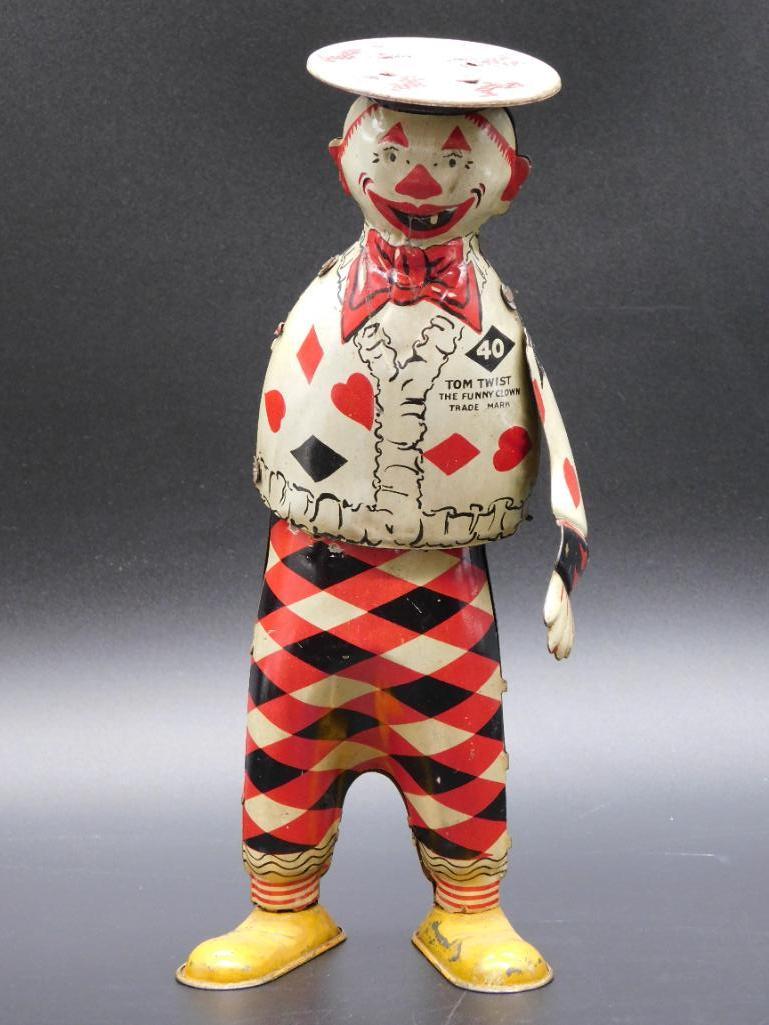 STRAUSS TOM TWIST THE FUNNY CLOWN TIN WIND-UP TOY (1 of 7)