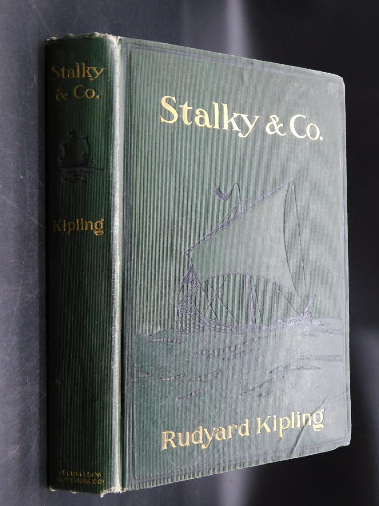 1899 STALKY AND CO BOOK BY RUDYARD KIPLING 1191: 1899 STALKY AND CO BOOK BY RUDYARD KIPLING 1191 *** Thank you for attending HATMAN AUCTIONS! Yes, we ship all items that are not oversized. Please see photos for measurements and description. SPECIAL
