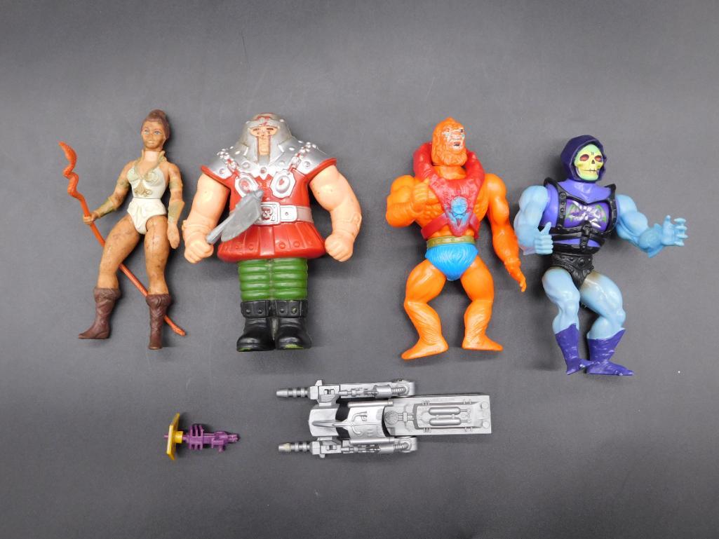 MASTERS OF THE UNIVERSE MIXED LOT ACTION FIGURES (1 of 4)
