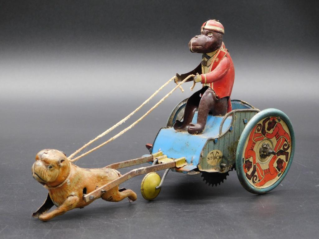 STRAUSS JOLLY PALS METAL WIND-UP TIN TOY (1 of 7)