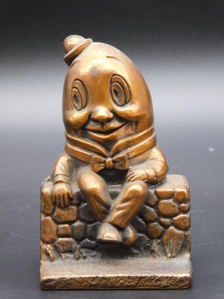 HUMPTY DUMPTY BANK VINTAGE ANTIQUE: Thank you for attending HATMAN AUCTIONS! Yes, we ship all items that are not oversized. Please see photos for measurements and description. SPECIAL NOTICE: Many items are PICK UP ONLY by APPOINTMENT O