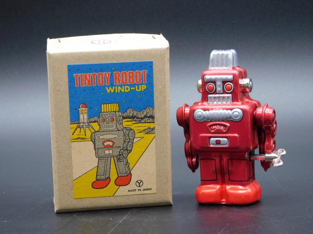JAPANESE TINTOY ROBOT WIND UP WITH ORIGINAL BOX VINTAGE (1 of 4)
