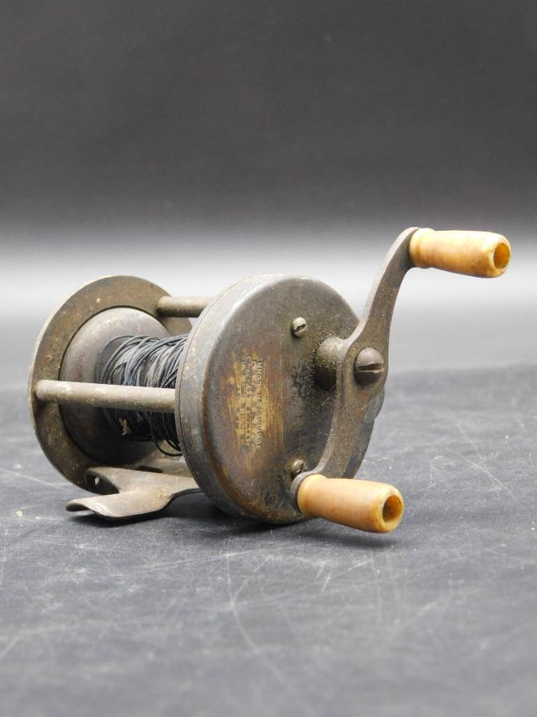 UNION HARDWARE COMPANY FISHING REEL VINTAGE ANTIQUE: UNION HARDWARE COMPANY FISHING REEL VINTAGE ANTIQUE