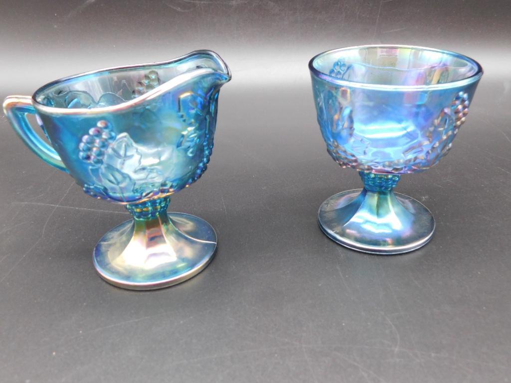 BLUE HARVEST GRAPE CARNIVAL GLASS CREAMER AND SUGAR SET VINTAGE ANTIQUE (1 of 2)