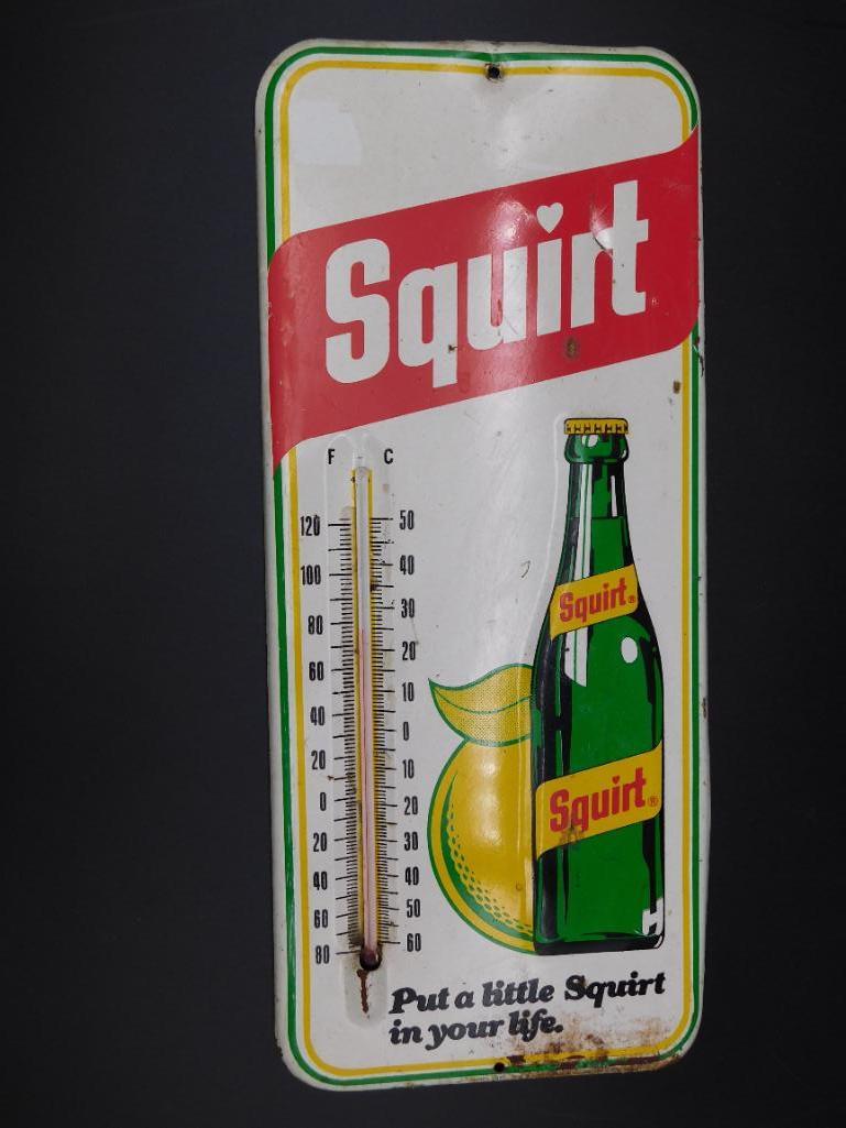 SQUIRT THERMOMETER VINTAGE ADVERTISING ANTIQUE (1 of 2)
