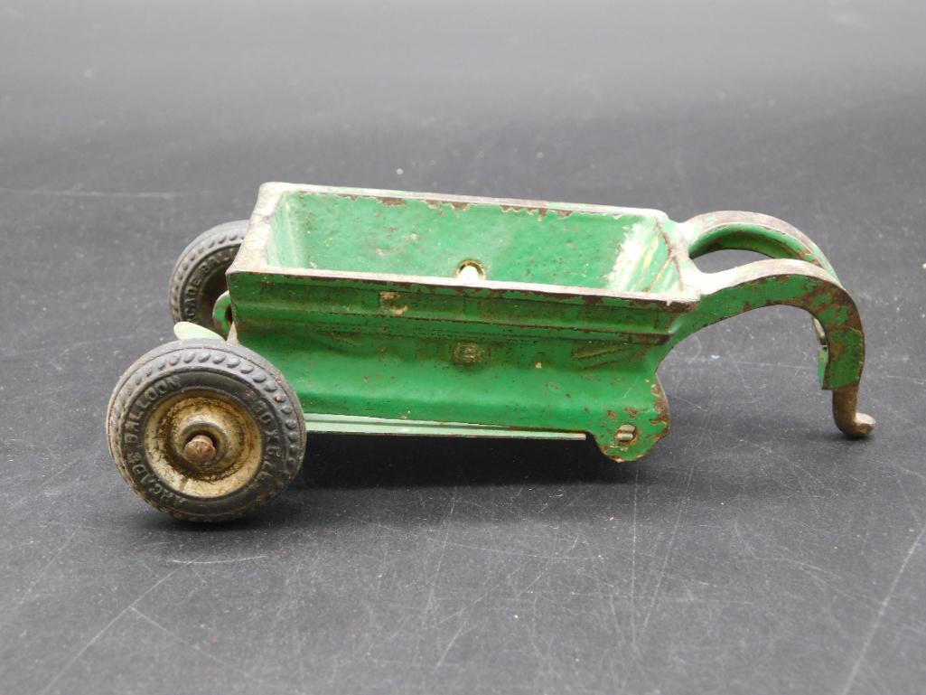 ARCADE BALLOON GREEN TRAILER CAST IRON TOY VINTAGE ANTIQUE: ARCADE BALLOON GREEN TRAILER CAST IRON TOY VINTAGE ANTIQUE