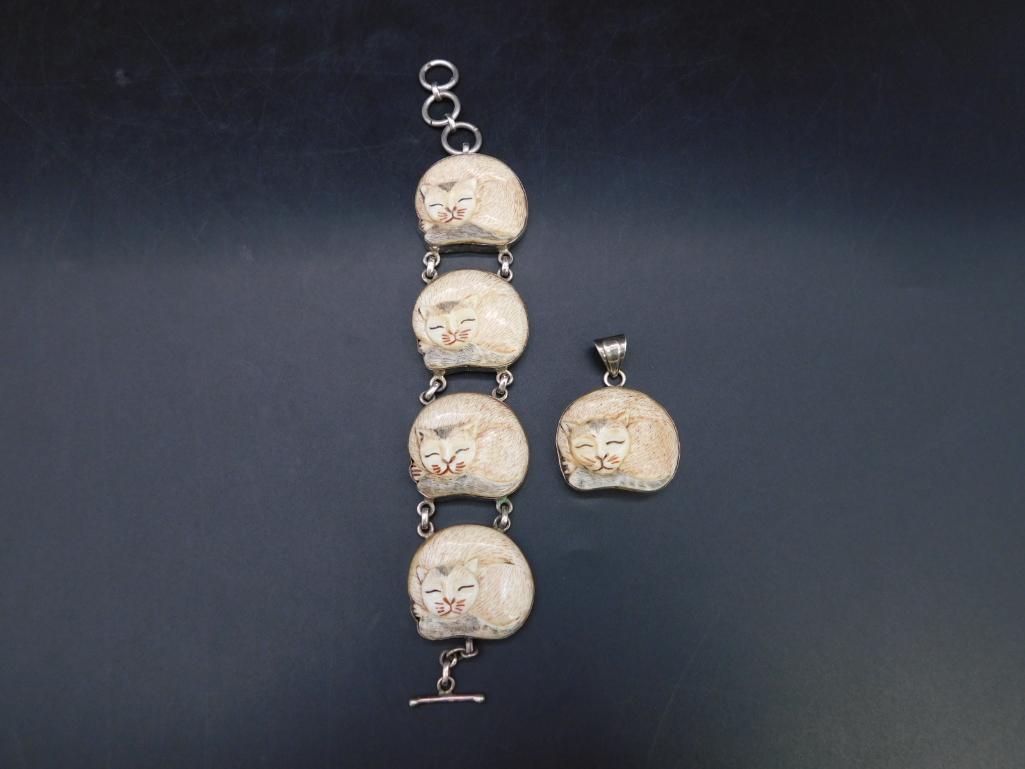 STERLING SILVER SLEEPING CAT PENDANT AND BRACELET SET (1 of 3)