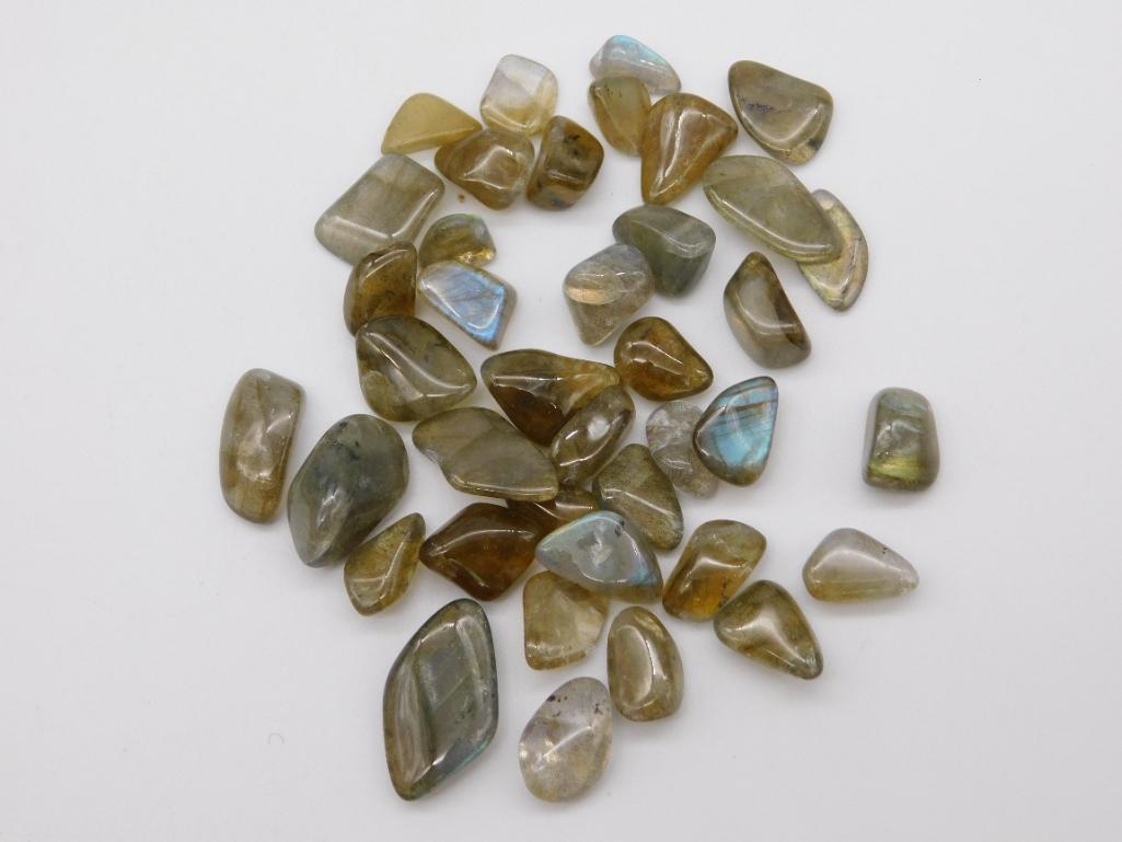 LABRADORITE ROCK STONE LAPIDARY SPECIMEN: Thank you for attending HATMAN AUCTIONS! Yes, we ship all items that are not oversized. Please see photos for measurements and description. SPECIAL NOTICE: Many items are PICK UP ONLY by APPOINTMENT O