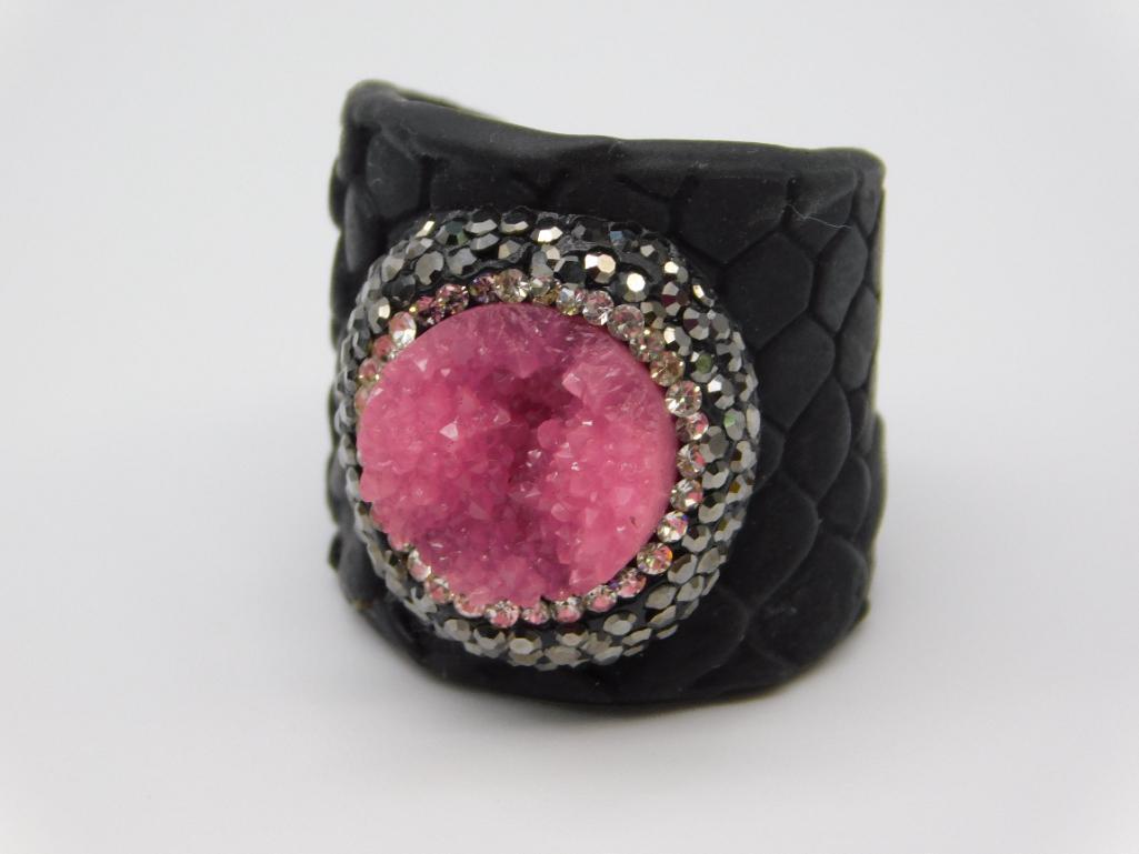 DRUZY QUARTZ RING ROCK STONE LAPIDARY SPECIMEN (1 of 3)