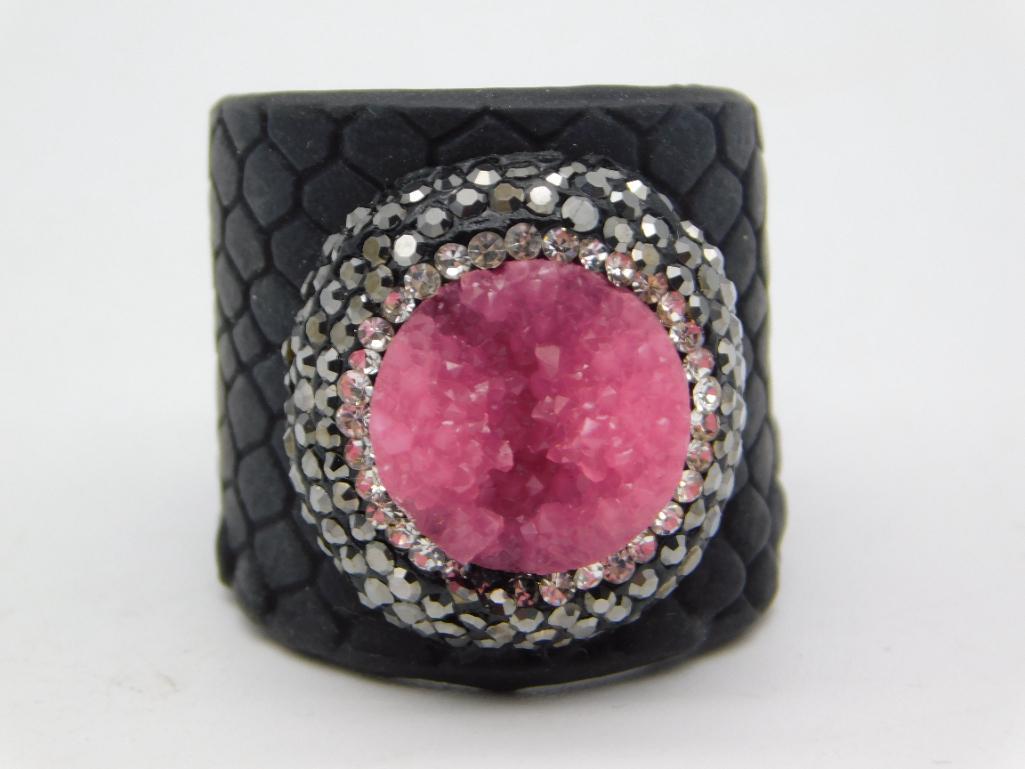 DRUZY QUARTZ RING ROCK STONE LAPIDARY SPECIMEN (1 of 2)