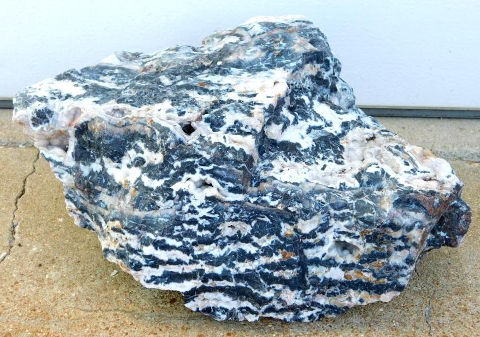 30 POUND ZEBRA ROCK WITH DRUZY FORMATIONS ROCK STONE (1 of 9)
