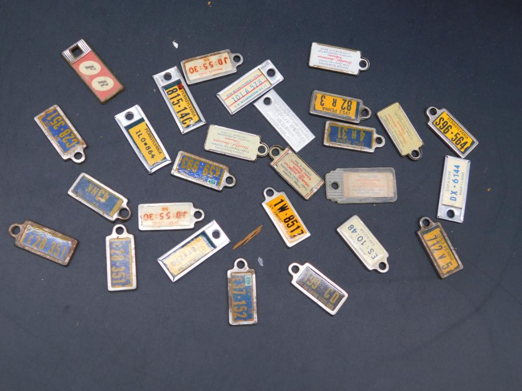 DISABLED AMERICAN VETERANS KEY CHAINS ADVERTISING AUTOMOBILIA VINTAGE ANTIQUE (1 of 3)