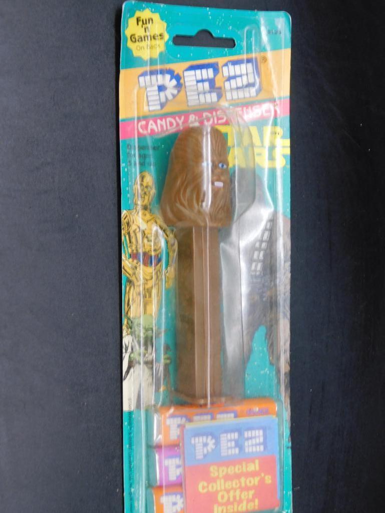 CHEWBACCA PEZ DISPENSER VINTAGE ANTIQUE RETRO TOY (1 of 5)