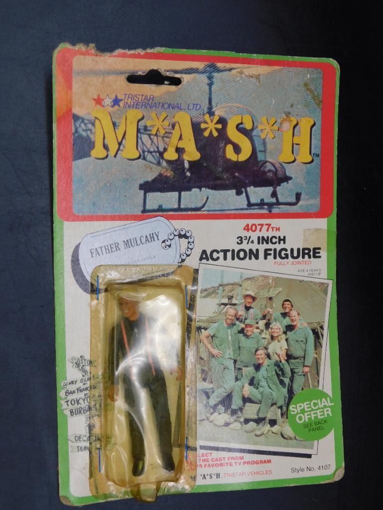 MASH FATHER MULCAHY ACTION FIGURE IN ORIGINAL PACKAGING VINTAGE ANTIQUE RETRO TOY: MASH FATHER MULCAHY ACTION FIGURE IN ORIGINAL PACKAGING VINTAGE ANTIQUE RETRO TOY