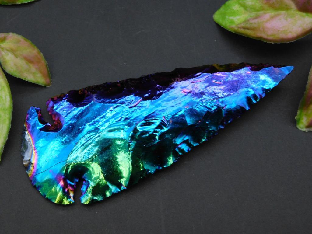 RAINBOW OBSIDIAN ARROWHEAD ROCK STONE LAPIDARY SPECIMEN: RAINBOW OBSIDIAN ARROWHEAD ROCK STONE LAPIDARY SPECIMEN