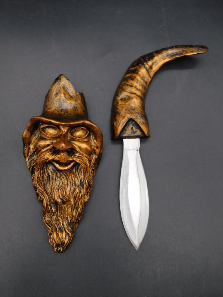 TOMAHAWK SMALL TROLL KNIFE WITH ORIGINAL BOX VINTAGE ANTIQUE (1 of 6)