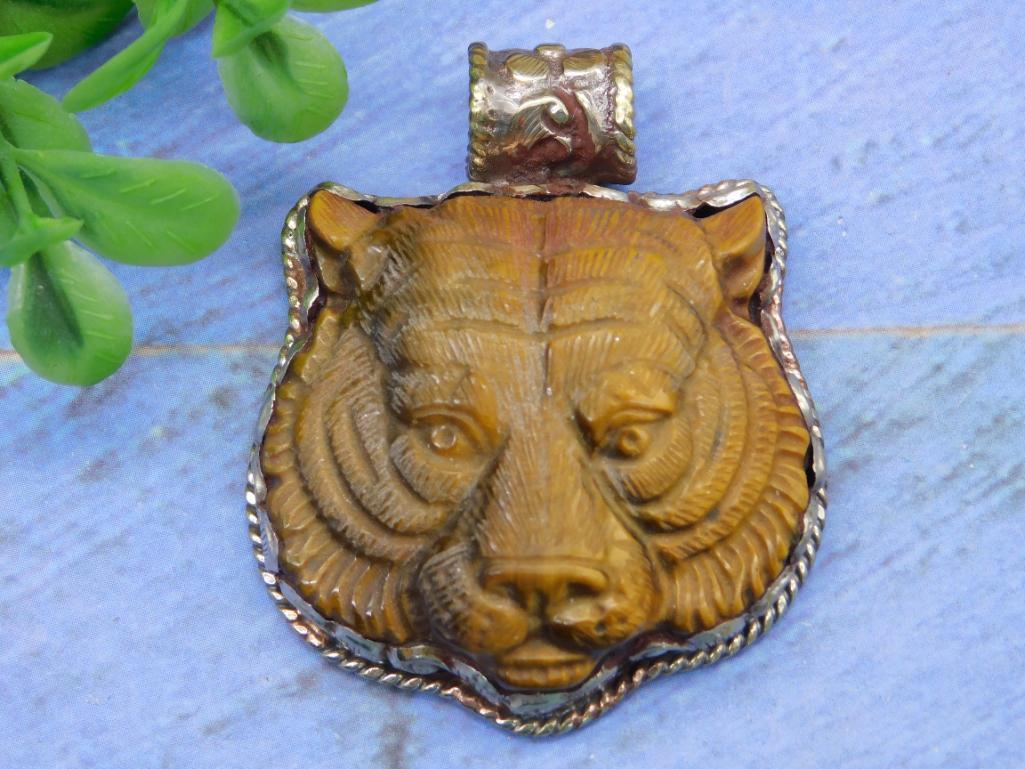 CARVED TIGER EYE PENDANT ROCK STONE LAPIDARY SPECIMEN (1 of 3)
