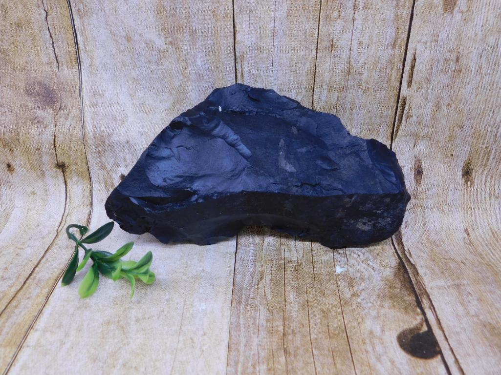 OBSIDIAN ROCK STONE LAPIDARY SPECIMEN: OBSIDIAN ROCK STONE LAPIDARY SPECIMEN