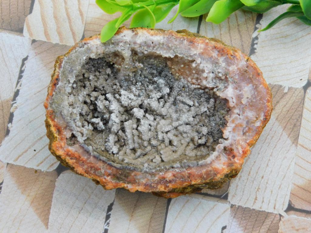 CAVE GEODE ROCK STONE LAPIDARY SPECIMEN (1 of 2)