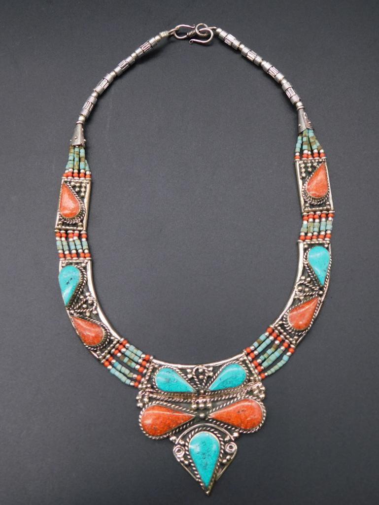 TURQUOISE AND CARNELIAN NECKLACE VINTAGE ANTIQUE: TURQUOISE AND CARNELIAN NECKLACE VINTAGE ANTIQUE