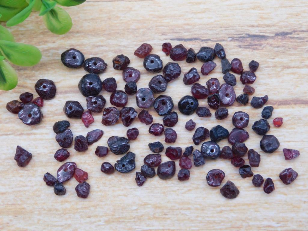 GARNET ROCK STONE LAPIDARY SPECIMEN (1 of 2)