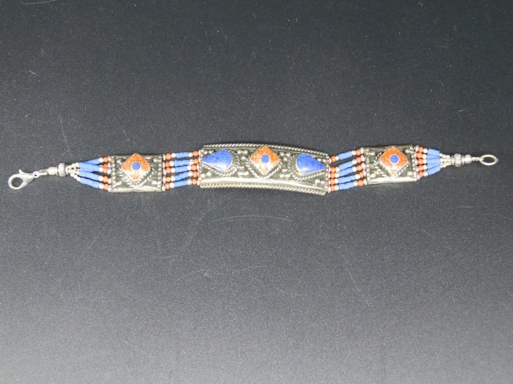LAPIS LAZULI AND CARNELIAN TIBETAN BRACELET VINTAGE ANTIQUE: LAPIS LAZULI AND CARNELIAN TIBETAN BRACELET VINTAGE ANTIQUE