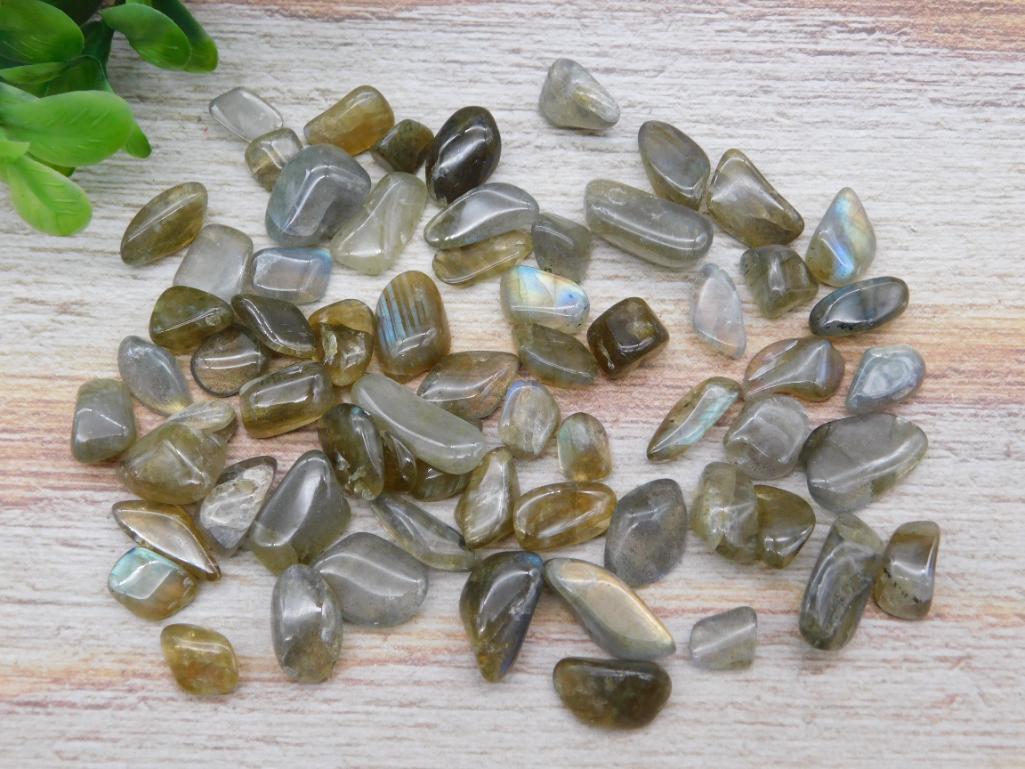 LABRADORITE ROCK STONE LAPIDARY SPECIMEN: LABRADORITE ROCK STONE LAPIDARY SPECIMEN