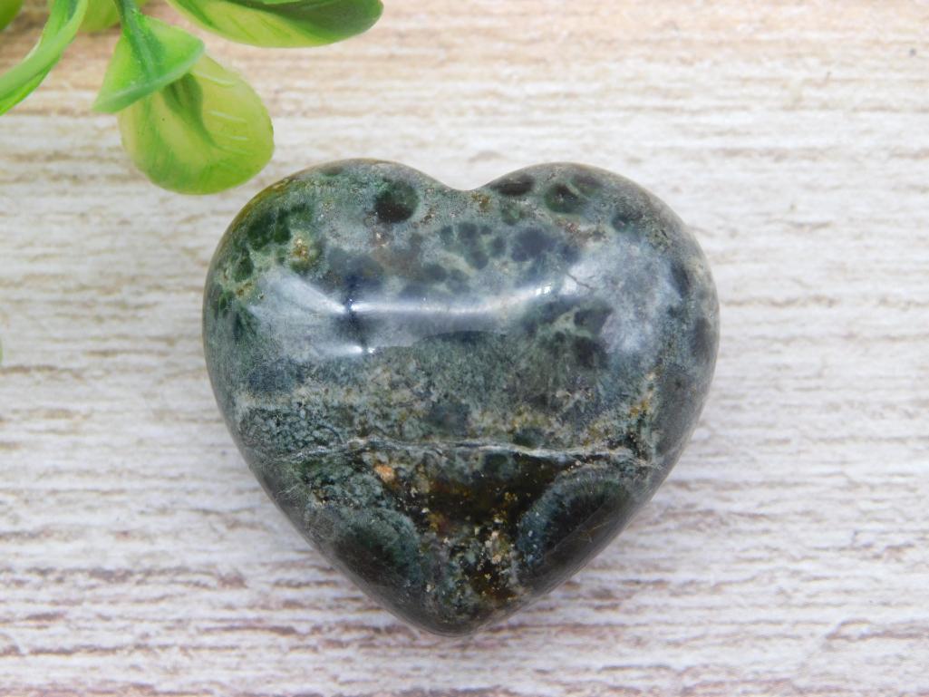 STONE HEART ROCK STONE LAPIDARY SPECIMEN (1 of 2)