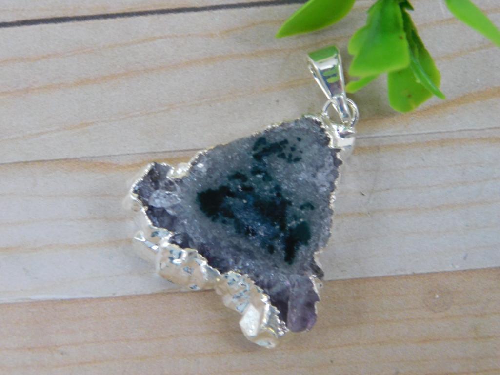 AMETHYST STALACTITE PENDANT ROCK STONE LAPIDARY SPECIMEN (1 of 2)