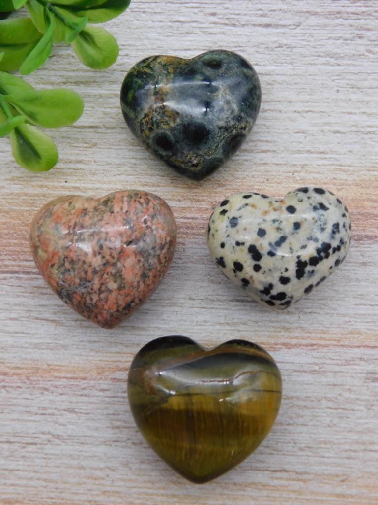 STONE HEARTS ROCK STONE LAPIDARY SPECIMEN (1 of 2)