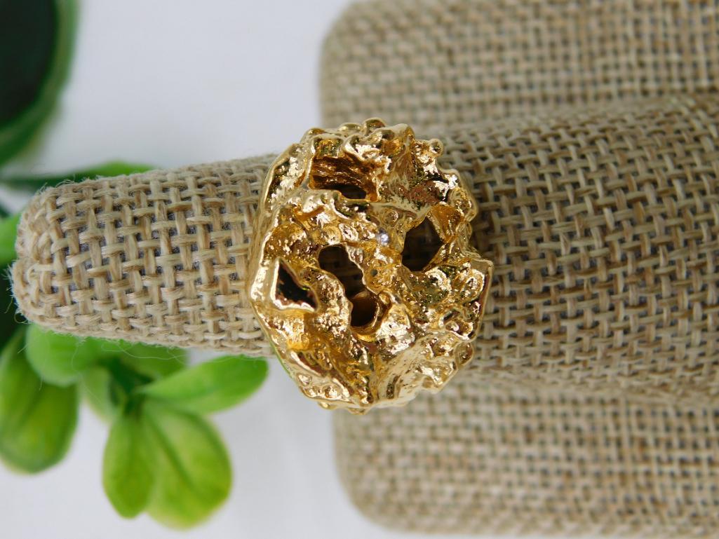 HAMMERED RING ROCK STONE LAPIDARY SPECIMEN (1 of 2)