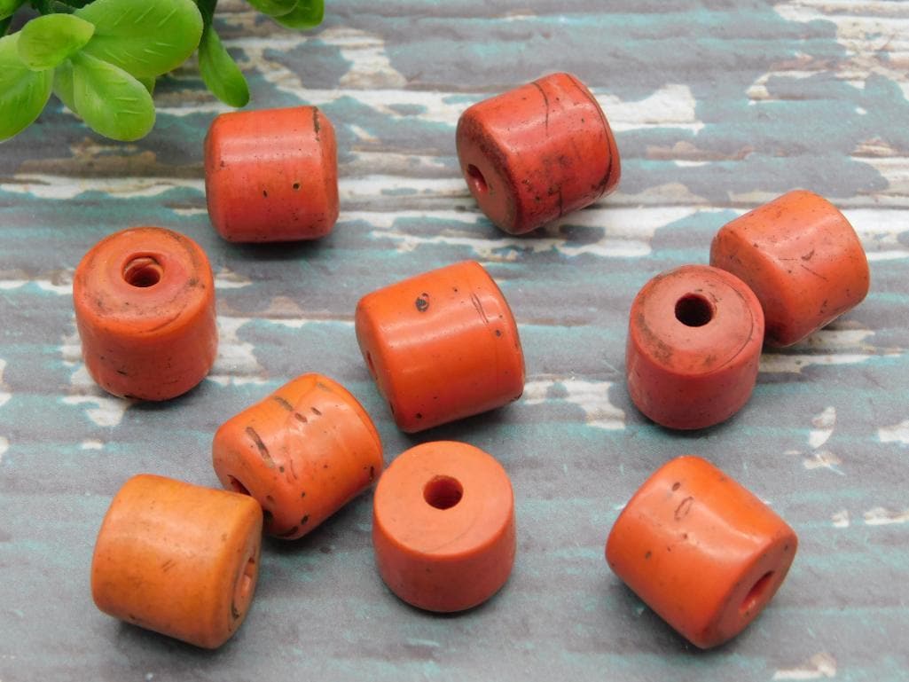 RARE MOUNTAIN SHERPA CORAL BEADS ROCK STONE LAPIDARY SPECIMEN (1 of 4)