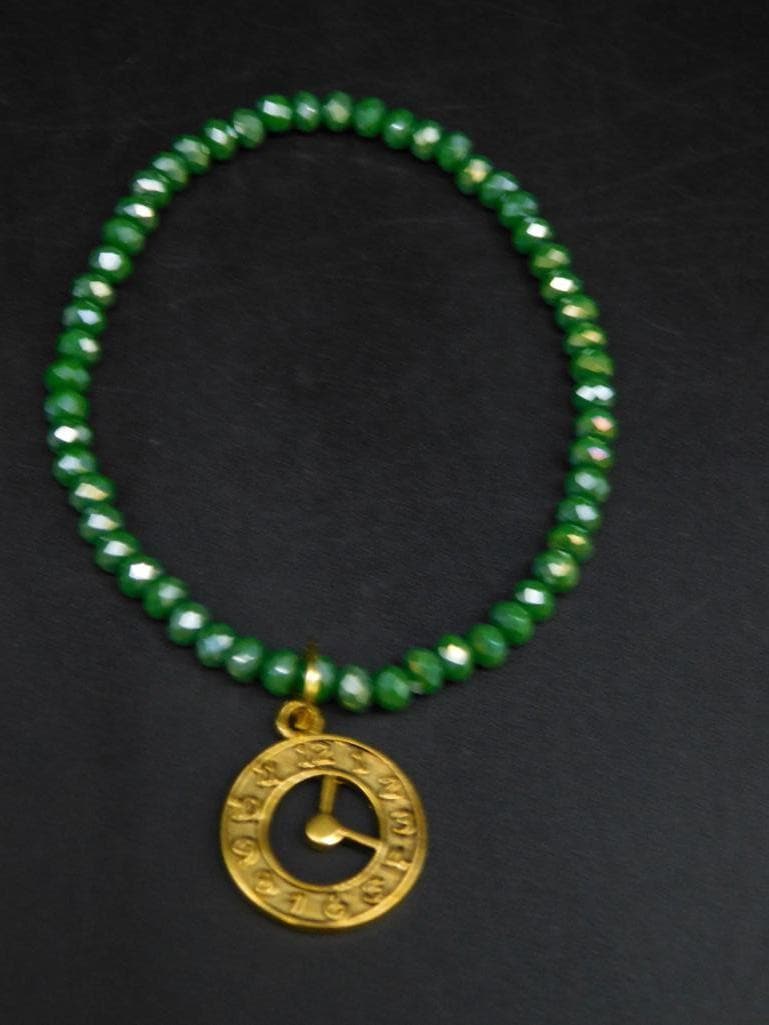 CLOCK PENDANT ON SPARKLE BEAD BRACELET VINTAGE ANTIQUE (1 of 2)